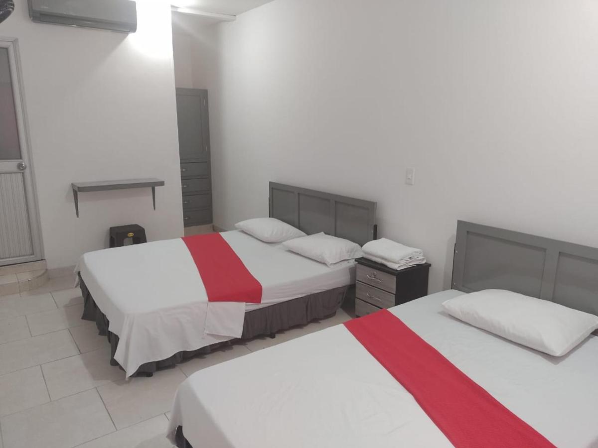 Hotel Gueicer Кукута Екстер'єр фото